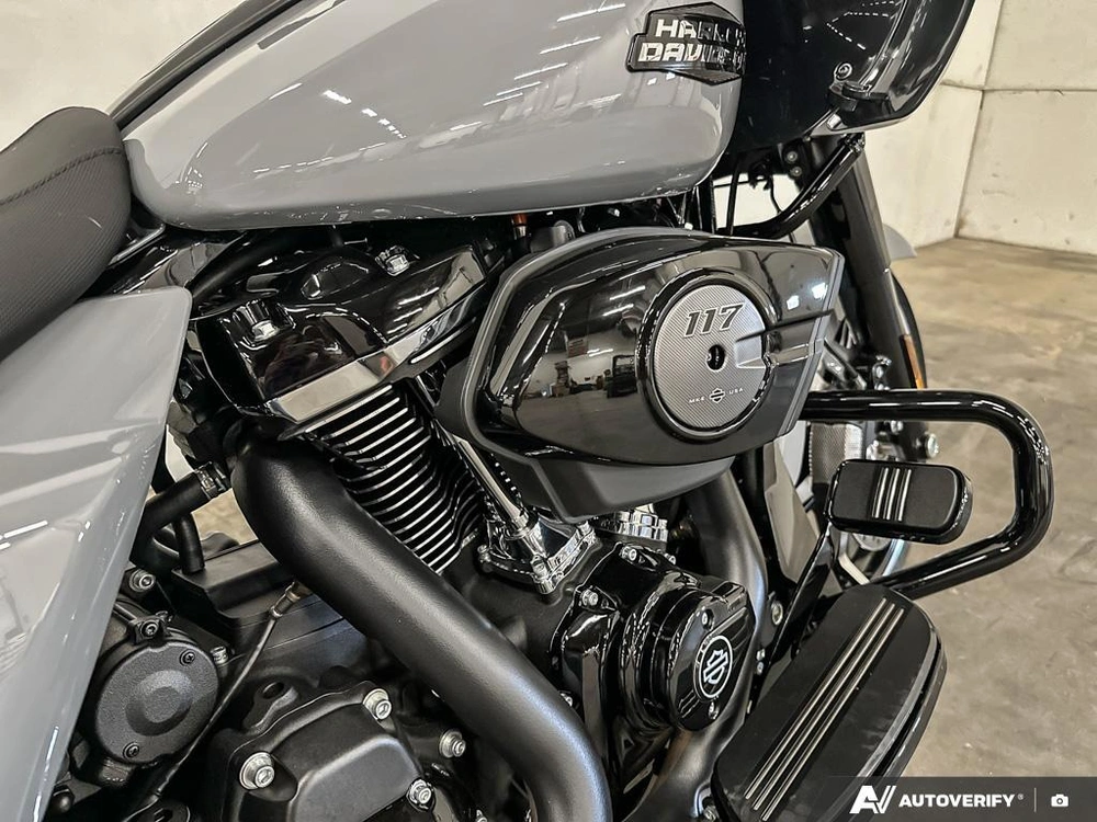 2026 Harley-davidson Road Glide alt