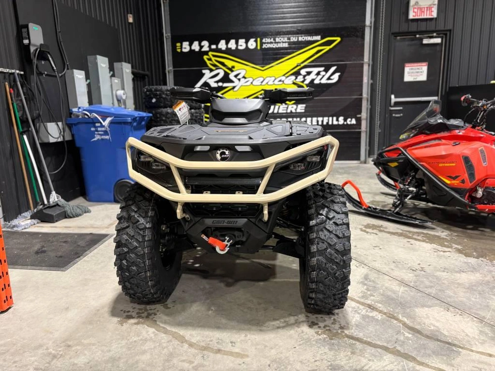 Can-am Outlander Backcountry 1000r 2026 alt