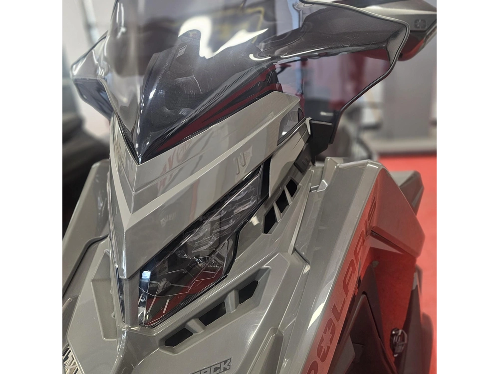 2025 Polaris 650 Switchback Assault 146 alt