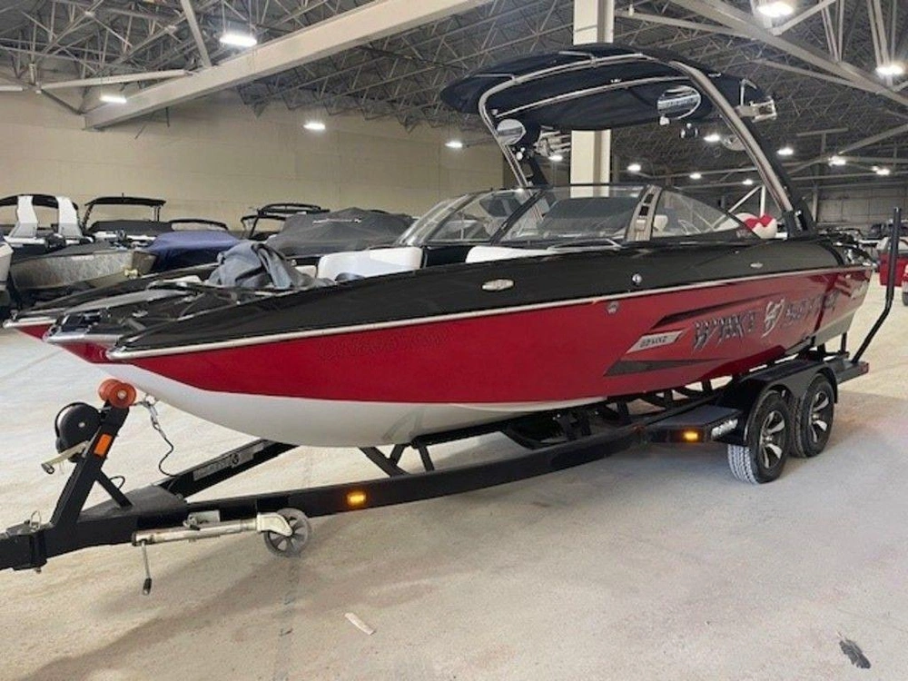 2013 Malibu Wakesetter 22 Mxz alt