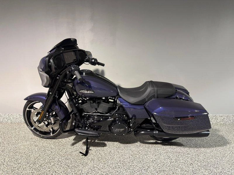 2026 Harley-davidson Flhx - Street Glide® alt