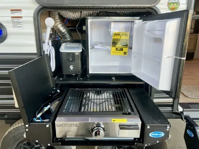 Cherokee 23ms Grey Wolf 2026 alt