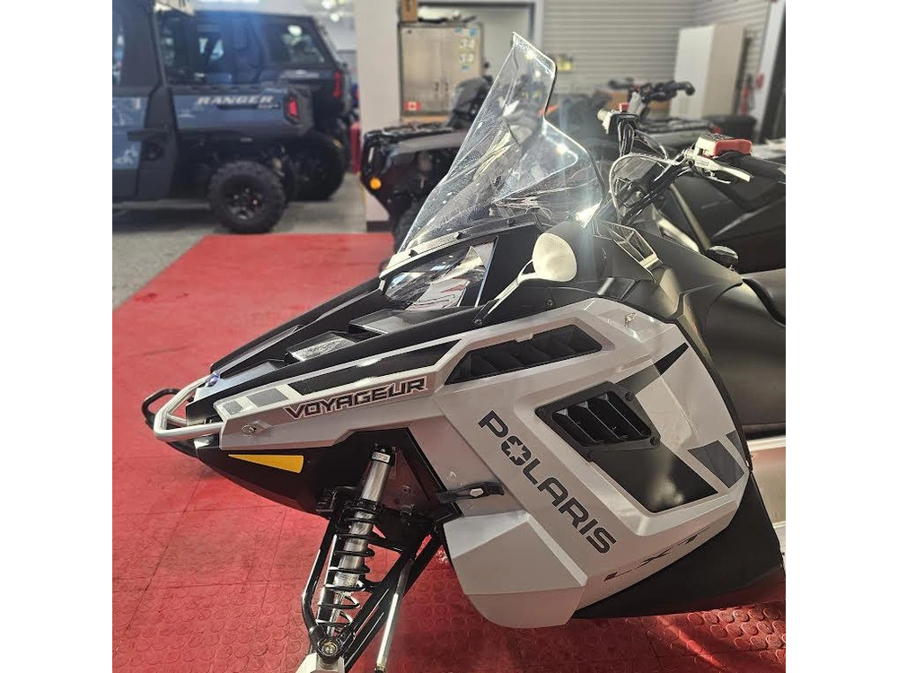 2025 Polaris 550 Voyageur Lxt 144 alt