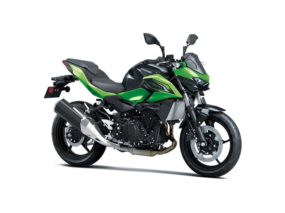 2026 Kawasaki Z500 alt
