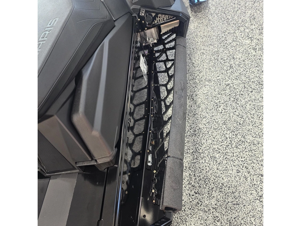 2026 Polaris 650 Switchback Assault 146 alt