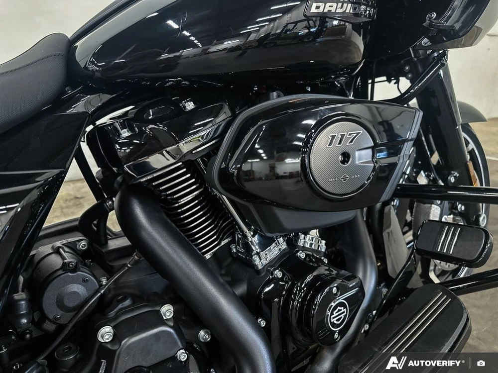 2026 Harley-davidson Road Glide alt