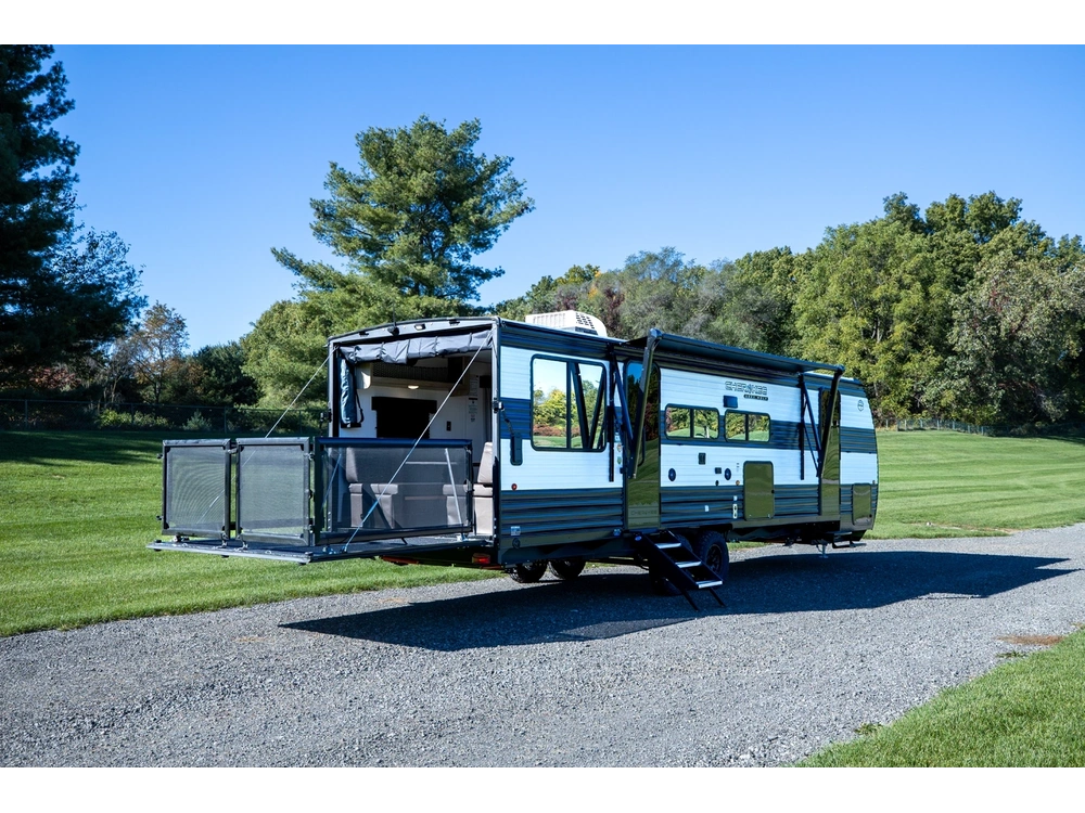 Cherokee 24rrt Grey Wolf Cargo 2026 alt