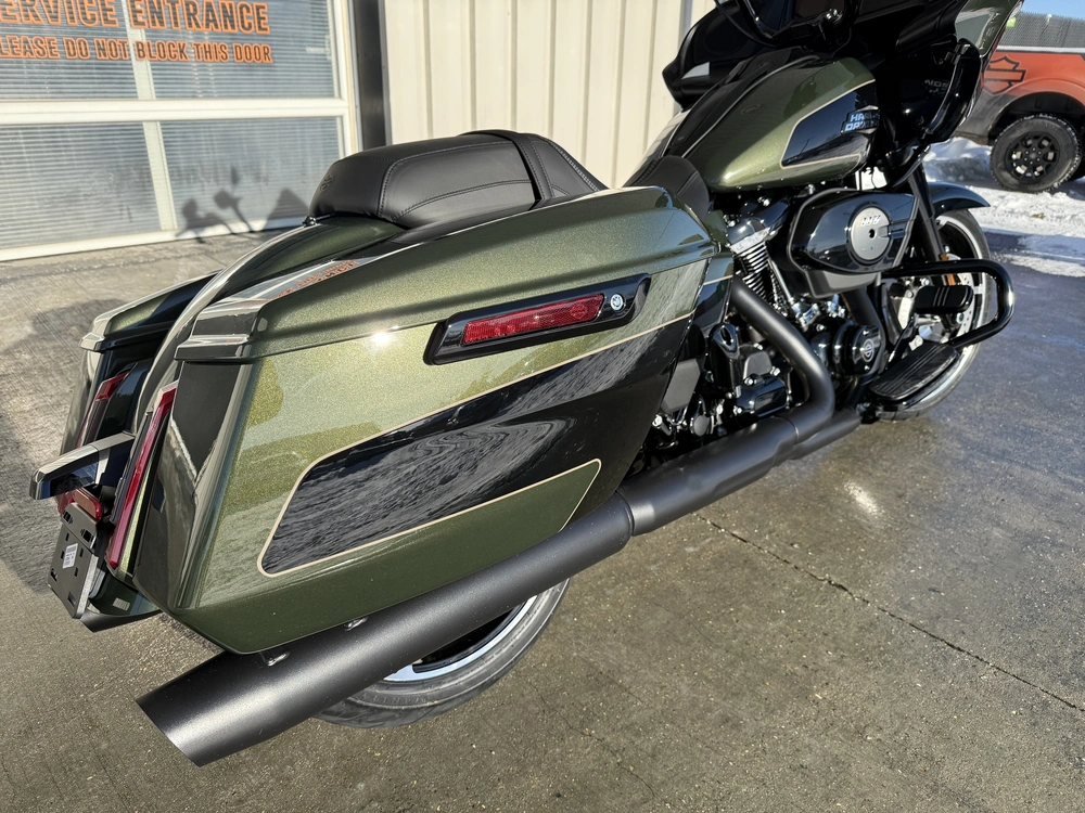 2026 Harley-davidson Road Glide alt