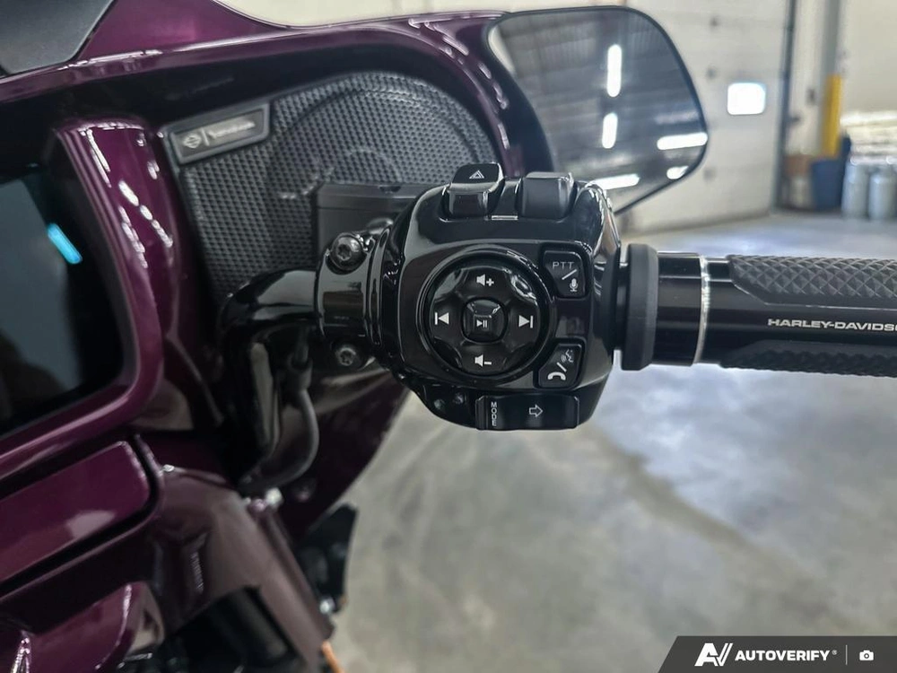 2025 Harley-davidson Cvo Street Glide alt