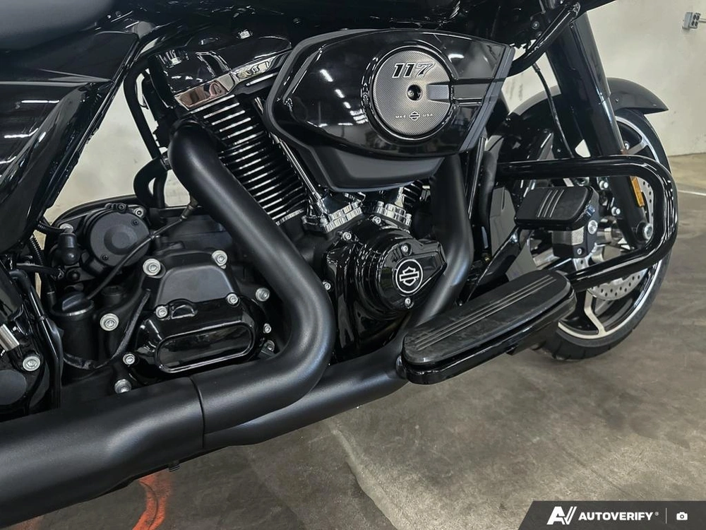 2026 Harley-davidson Road Glide alt