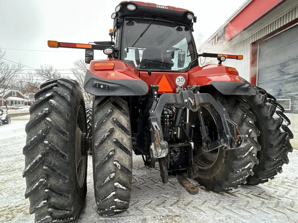2022 Case IH Magnum 310 CVX