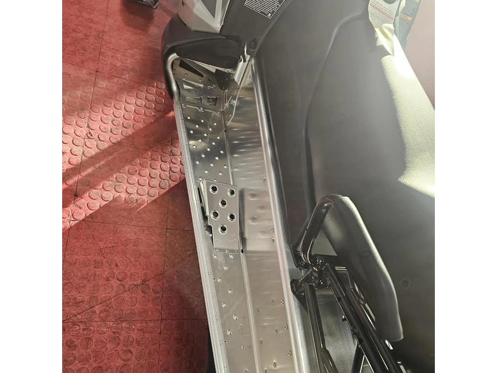 2025 Polaris 550 Voyageur Lxt 144 alt