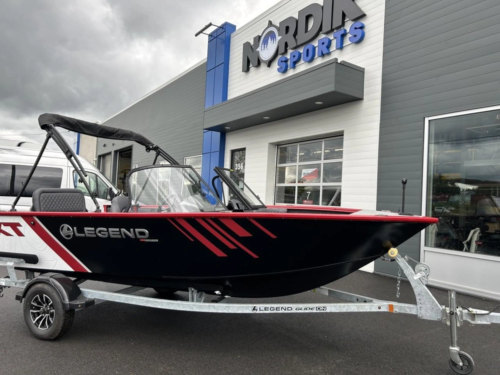 Legend 17xt Black/chili Pepper Red 2026 alt