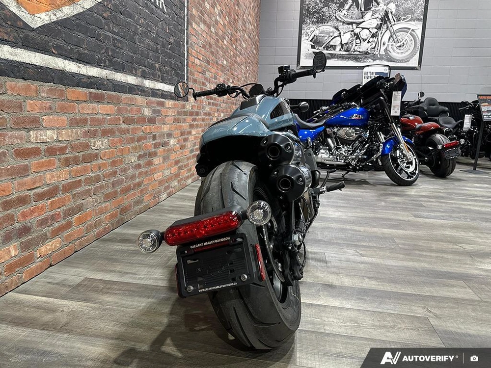 2024 Harley-davidson Sportster S alt
