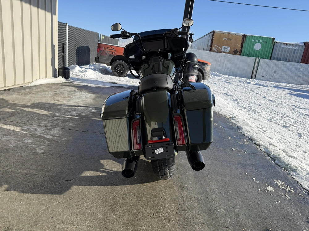 2026 Harley-davidson Road Glide alt