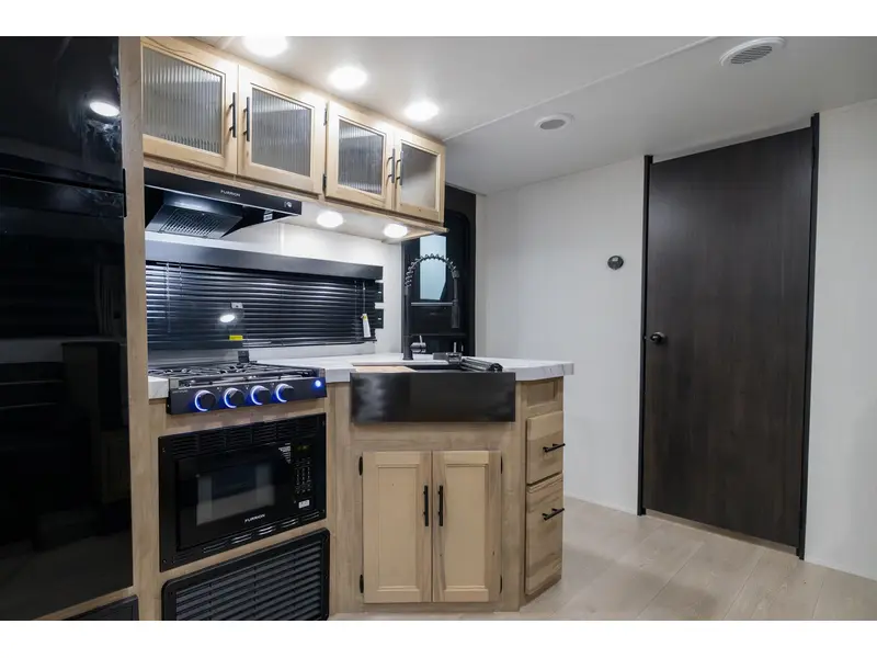 2026 Cherokee 29TE Grey Wolf