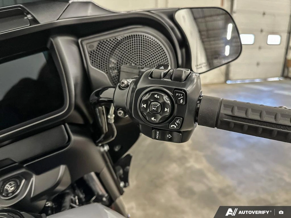 2026 Harley-davidson Street Glide alt