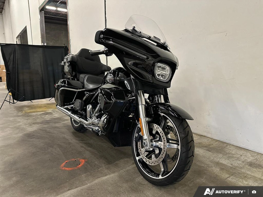 2025 Harley-davidson Flhxu - Street Glide® Ultra alt