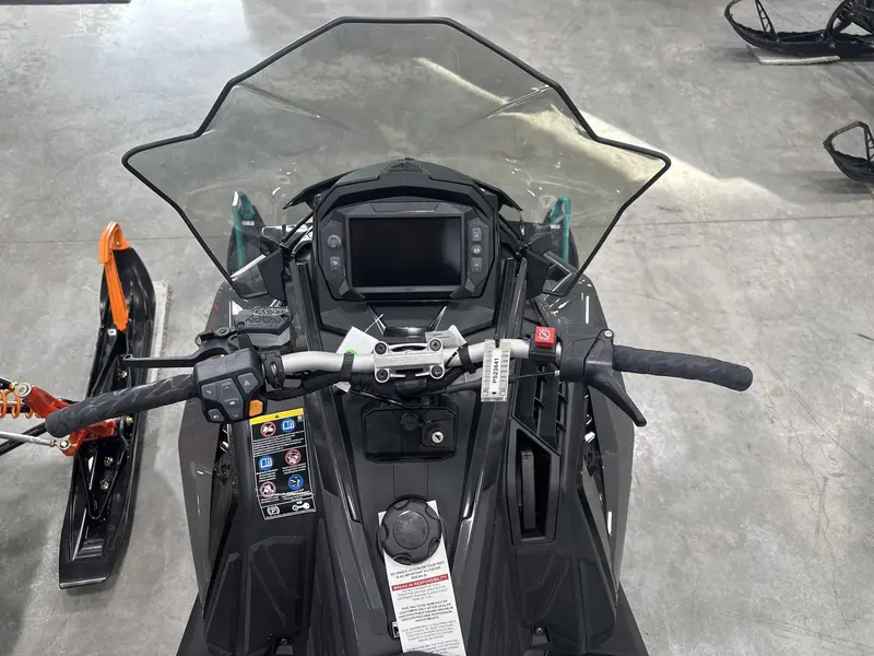 2024 Polaris PATRIOT BOOST INDY VR1 137