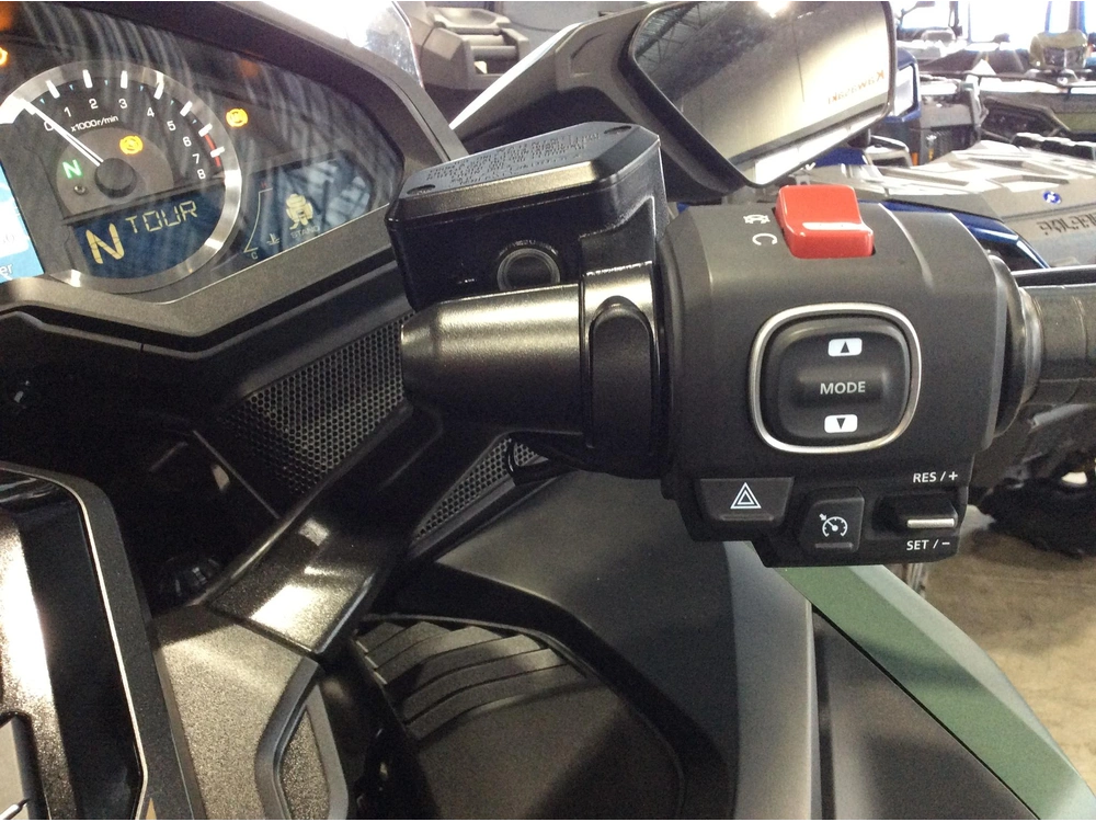 Honda Goldwings Bagger Gl1800 2024 alt