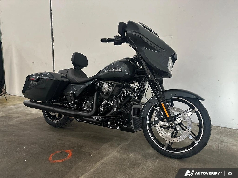 2025 Harley-davidson Street Glide alt