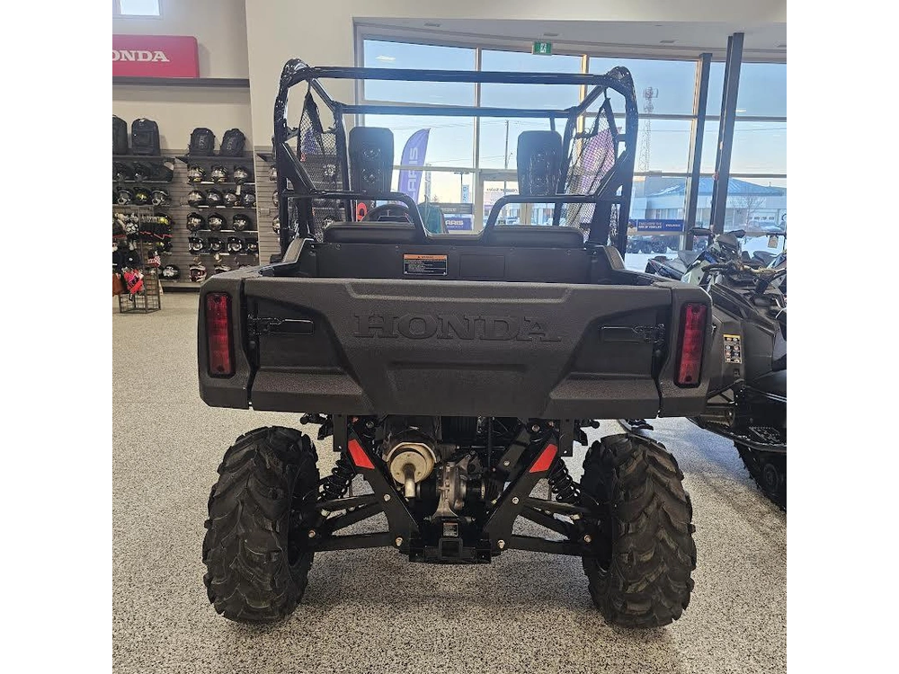 2025 Honda Pioneer 700 Deluxe alt