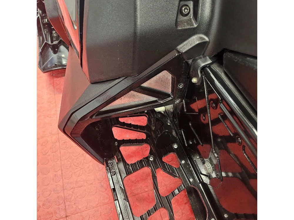 2025 Polaris 650 Switchback Xc 146 alt