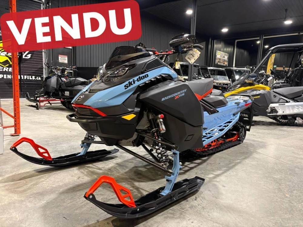 Ski-doo Backcountry X-rs 146 (43'') 850 E-tec Ice Storm 150 1.5'' E.s. 2026 alt