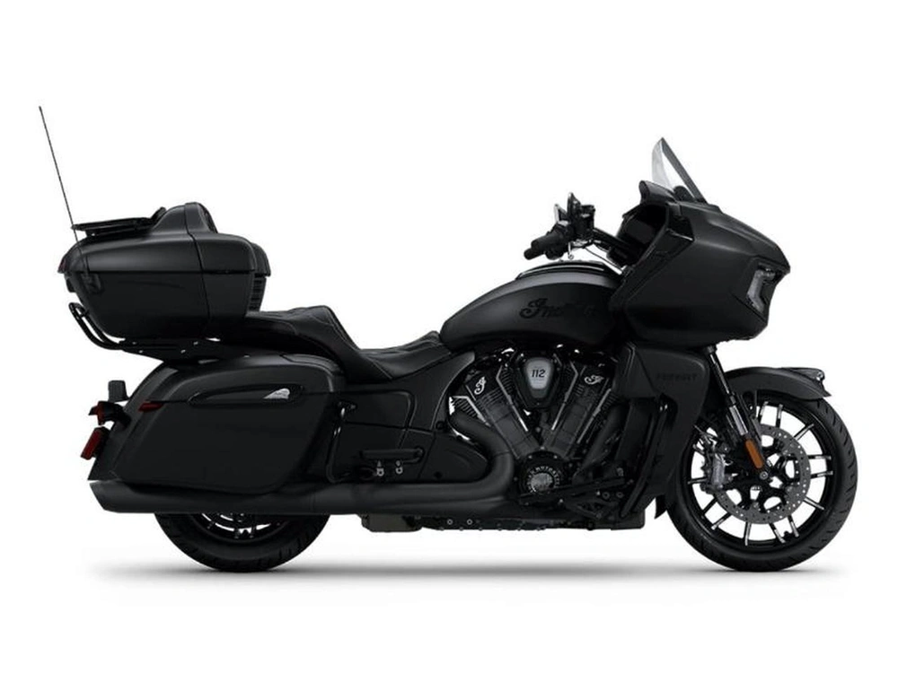 2025 Indian Motorcycles Pursuit Dark Horse With 112ci + Rider Assist Package + Powerband Audio Package alt