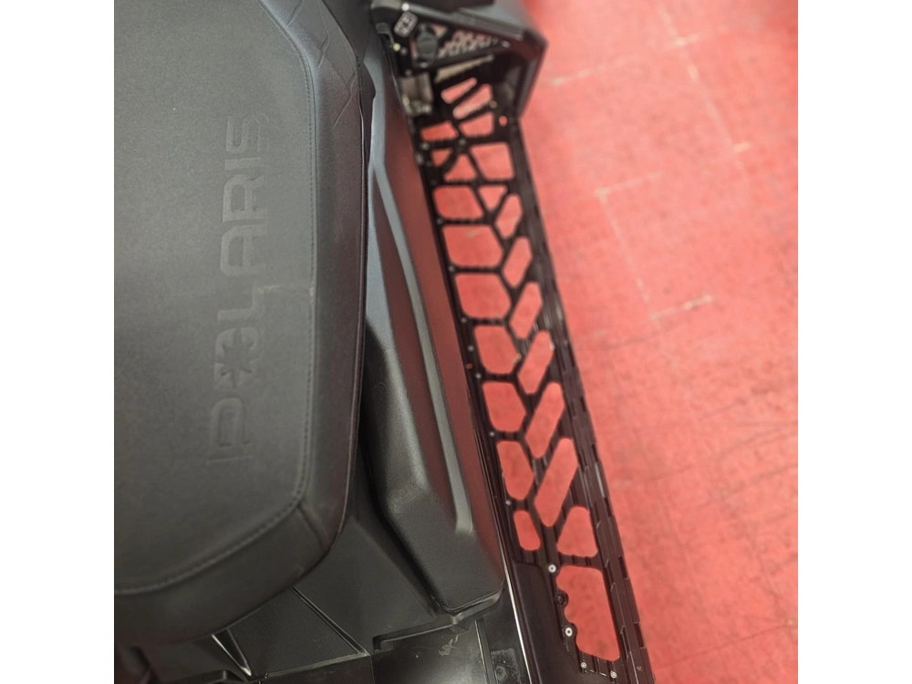 2025 Polaris 650 Switchback Assault 146 alt