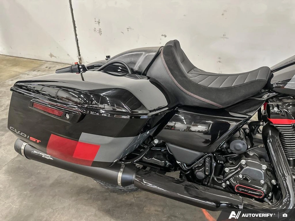2025 Harley-davidson Cvo Road Glide St alt