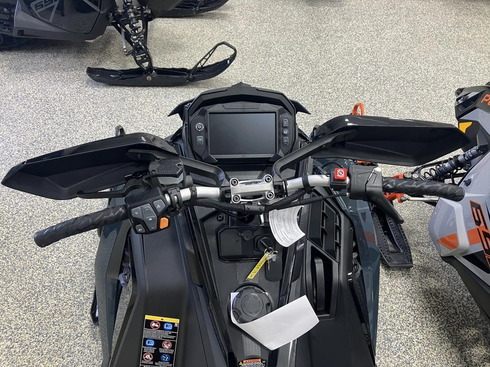 2026 Polaris 850 Switchback Assault 146 alt