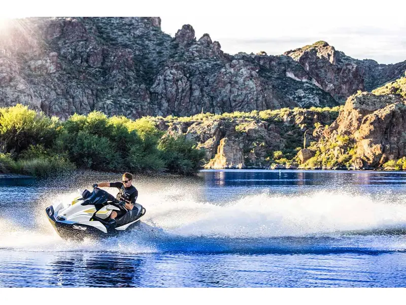 2026 Kawasaki Ultra 160LX