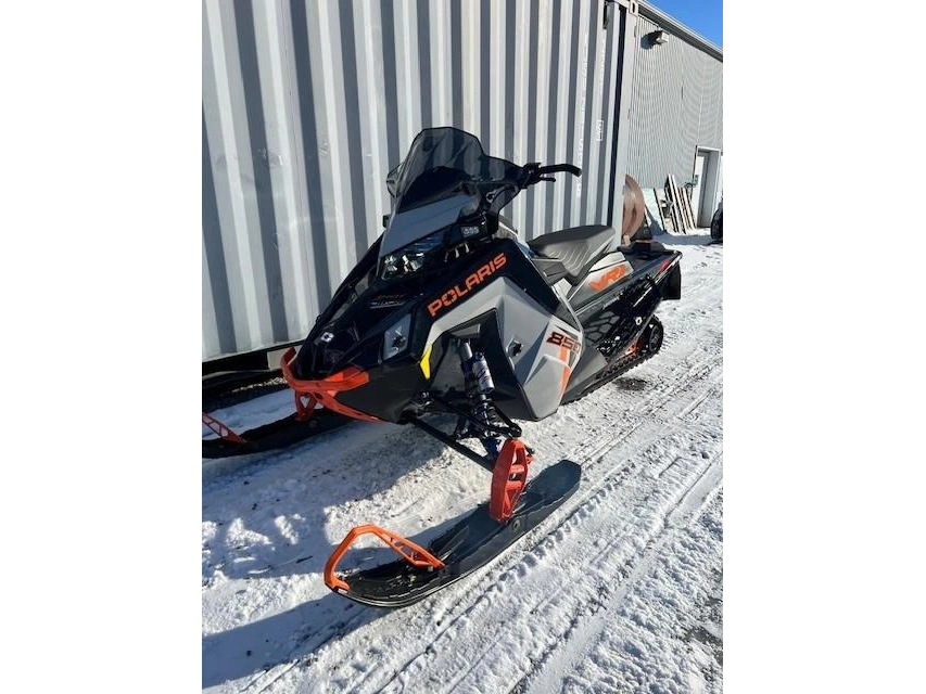 Polaris Indy Vr1 137r 2023 alt