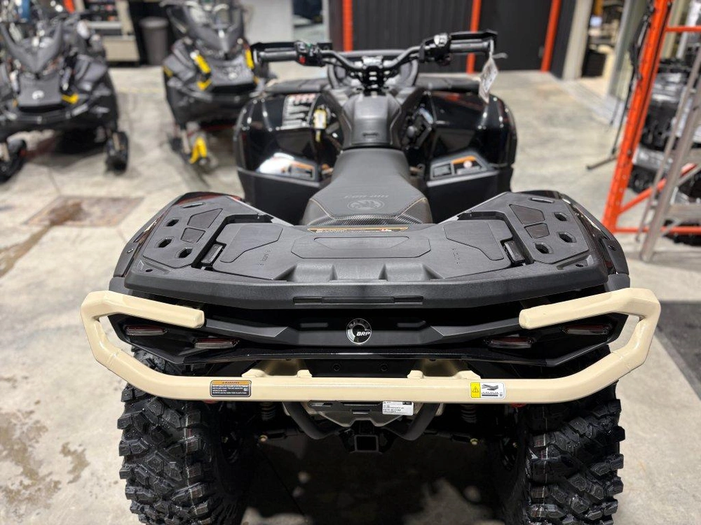 Can-am Outlander Backcountry 1000r 2026 alt