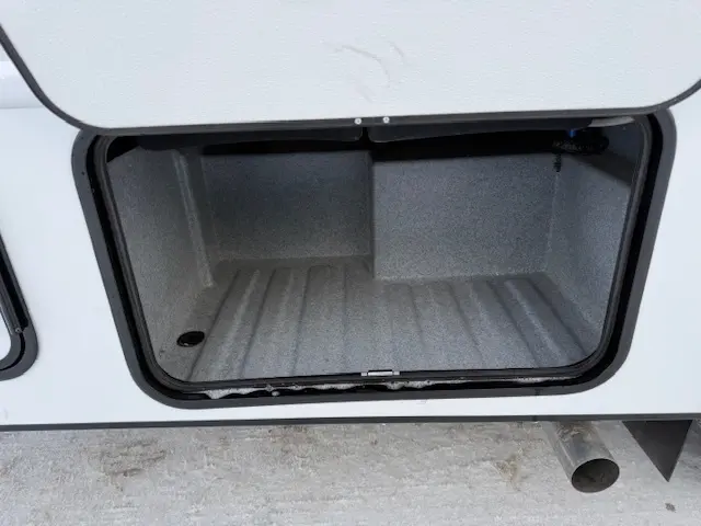 East West by Forest River Entrada 2000NS 2026