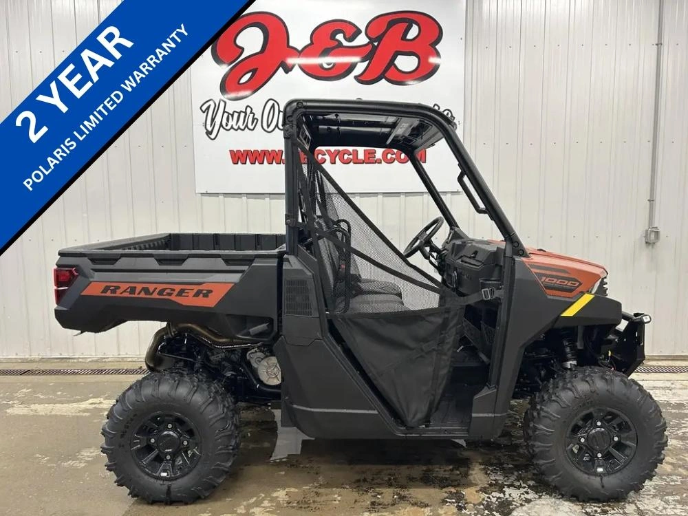 2026 Polaris Ranger 1000 Premium Rust alt