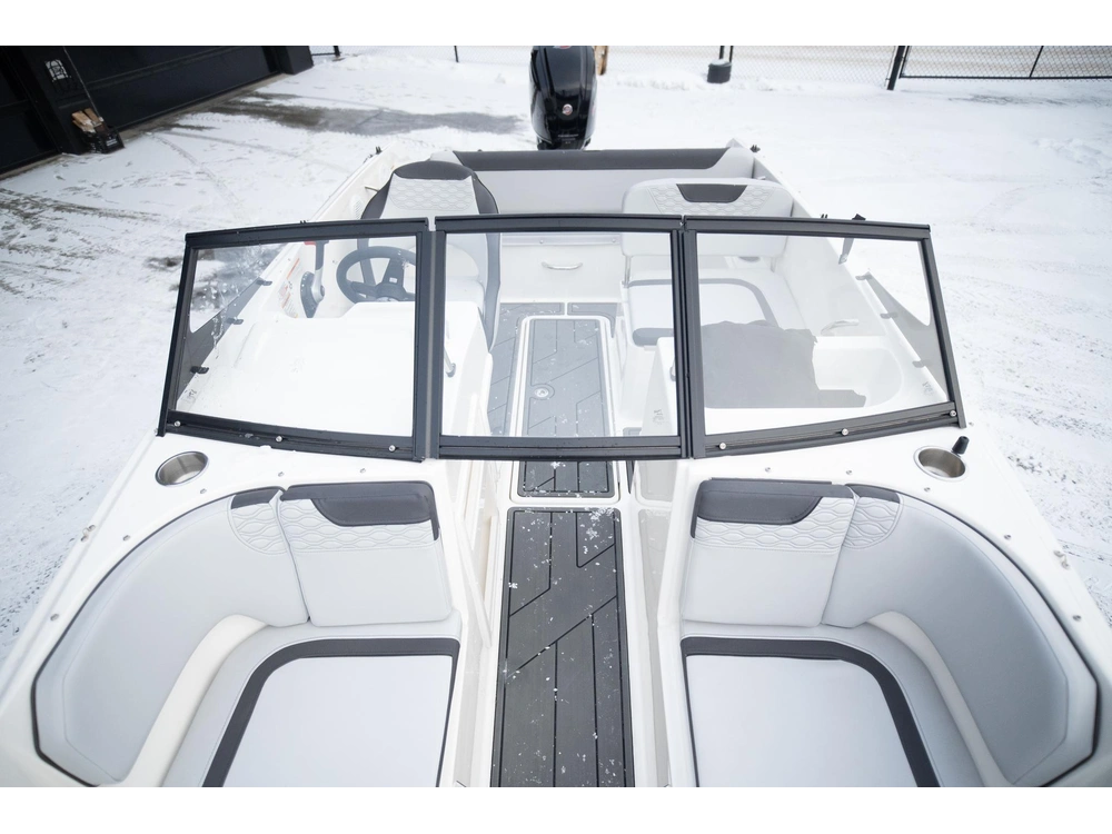 2023 Bayliner M19 alt