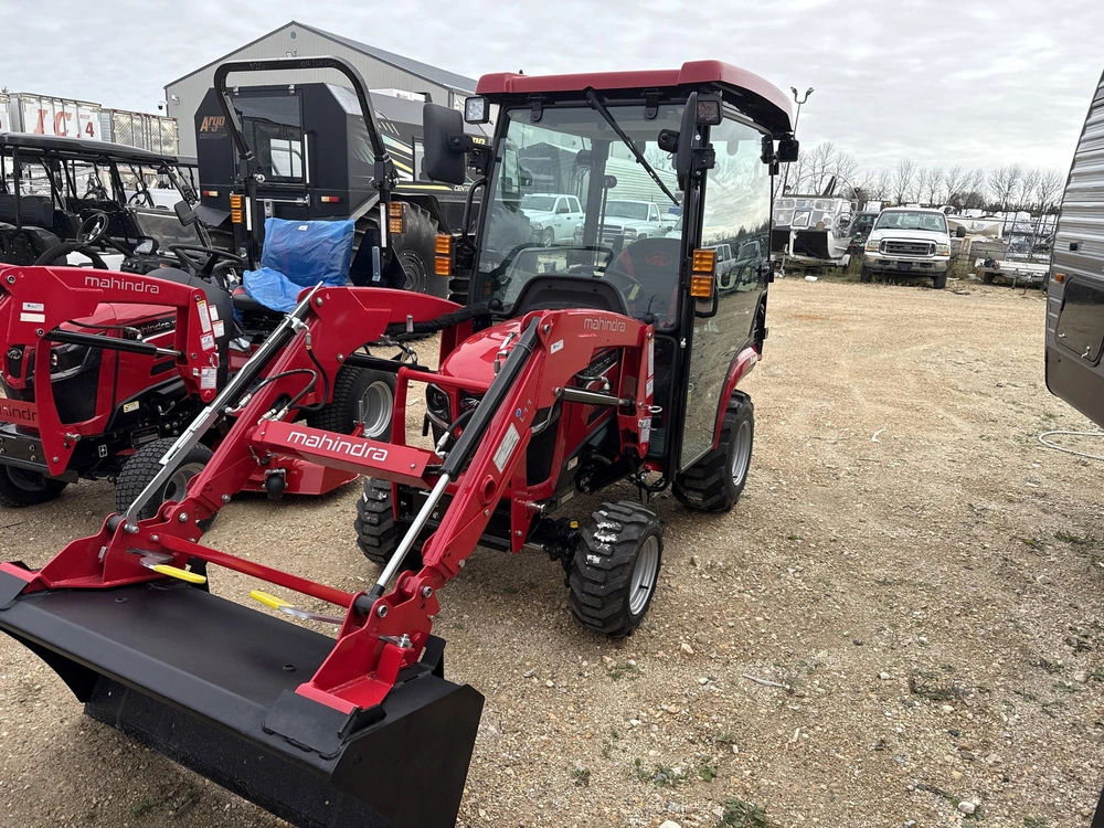 2026 Mahindra 1120 Hst 4chil alt