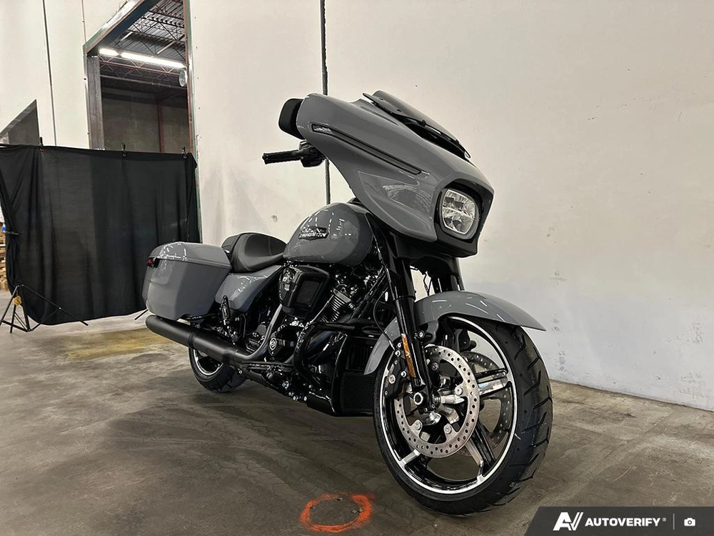 2026 Harley-davidson Street Glide alt