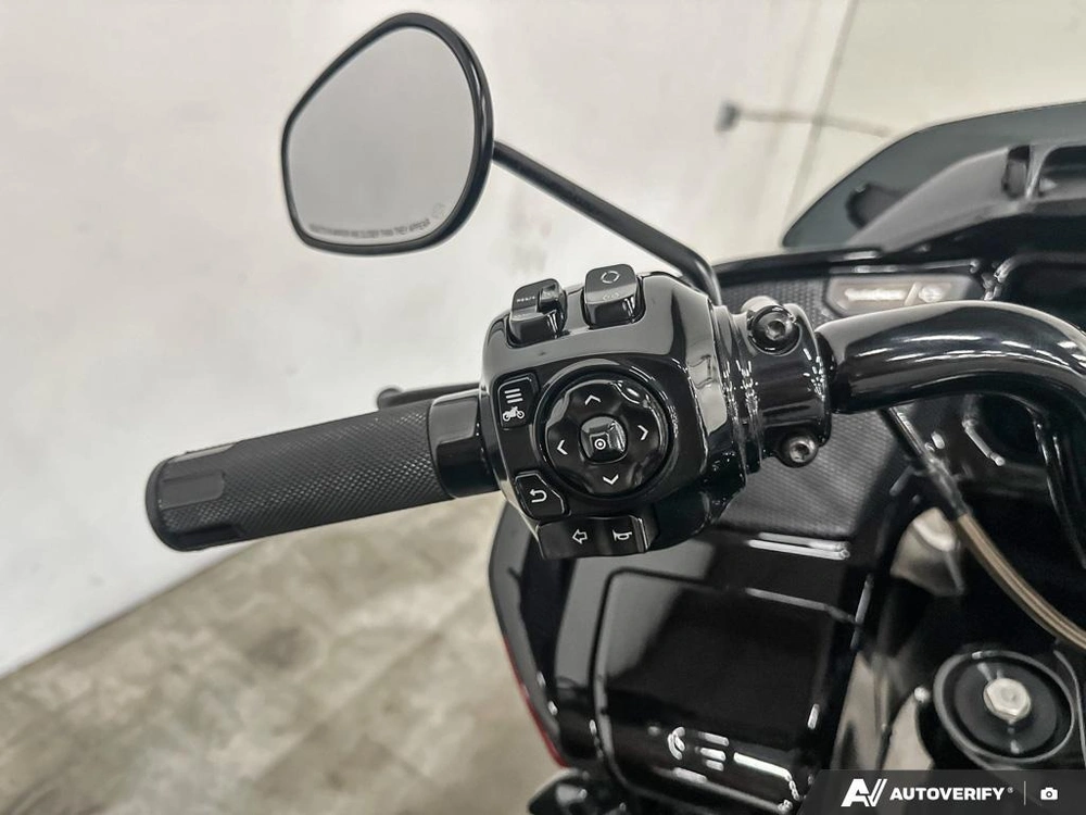 2025 Harley-davidson Cvo Road Glide St alt