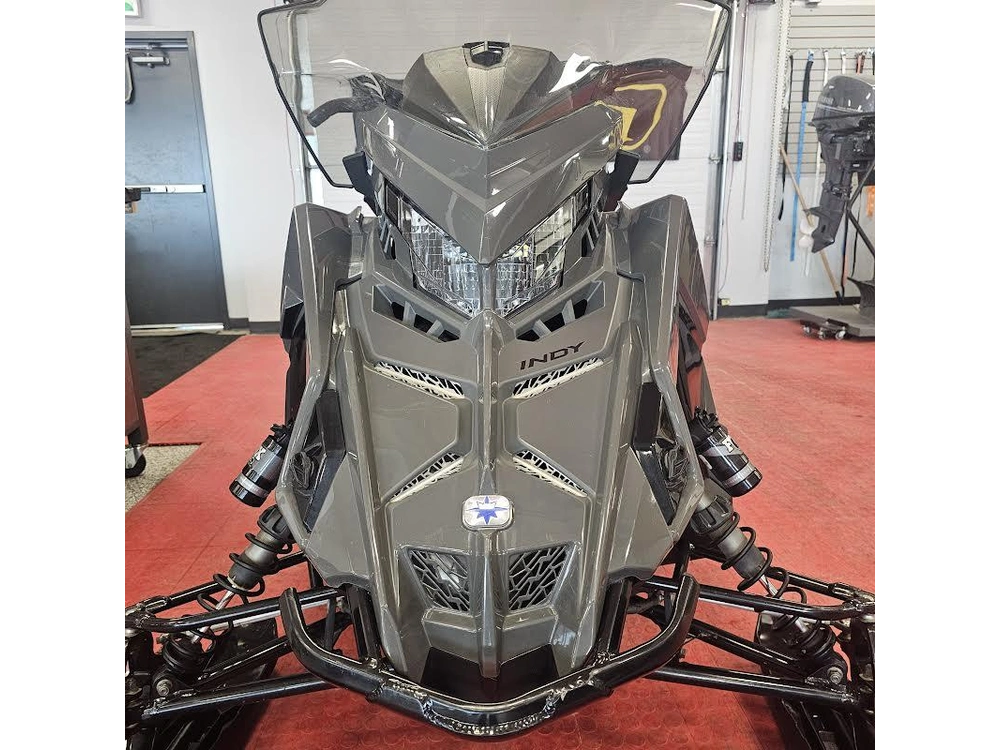 2025 Polaris 650 Indy Adventure 137 alt
