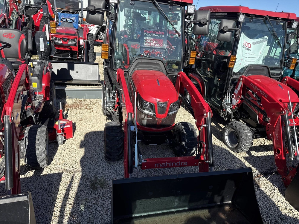 2025 Mahindra 1120 Hst 4chil alt