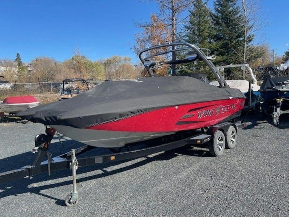 2013 Malibu Wakesetter 22 Mxz alt