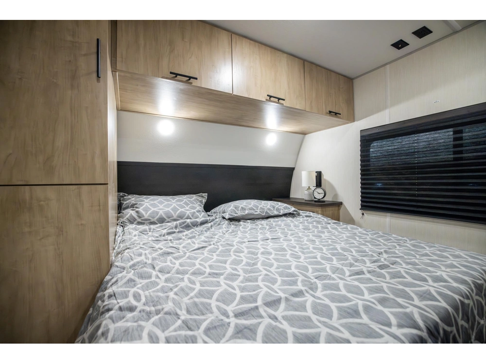 Cherokee 23ms Grey Wolf 2026 alt