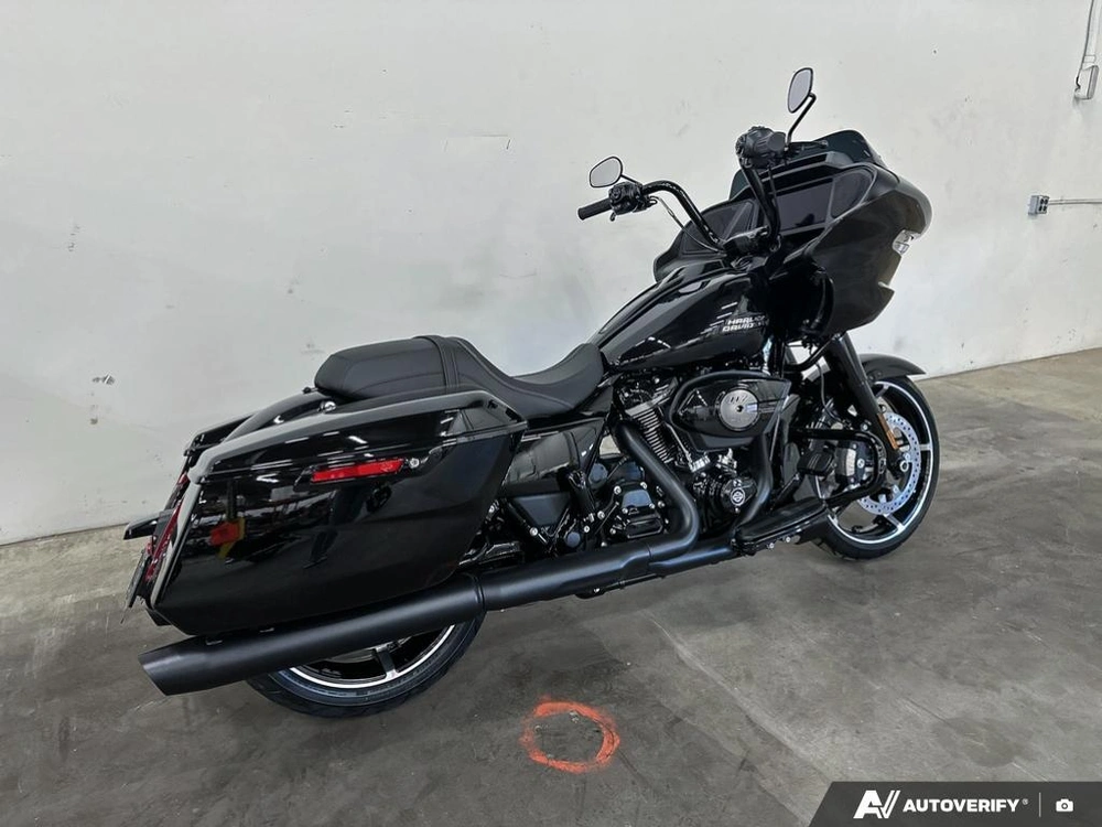 2026 Harley-davidson Road Glide alt