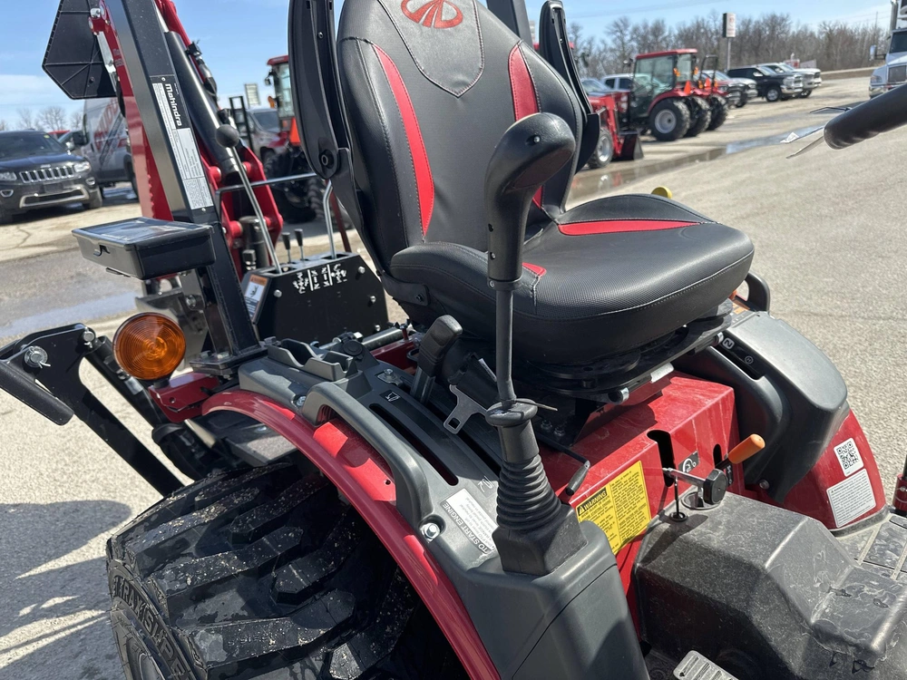 2023 Mahindra Max 26 Xlt Hst 4fhilbm alt
