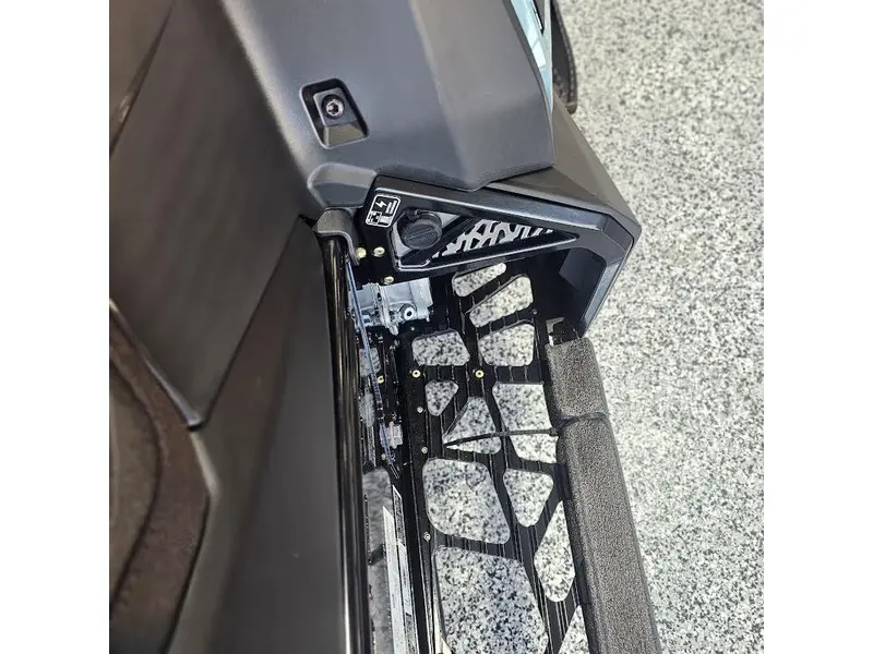 2026 Polaris 850 SWITCHBACK ASSAULT NRW 146