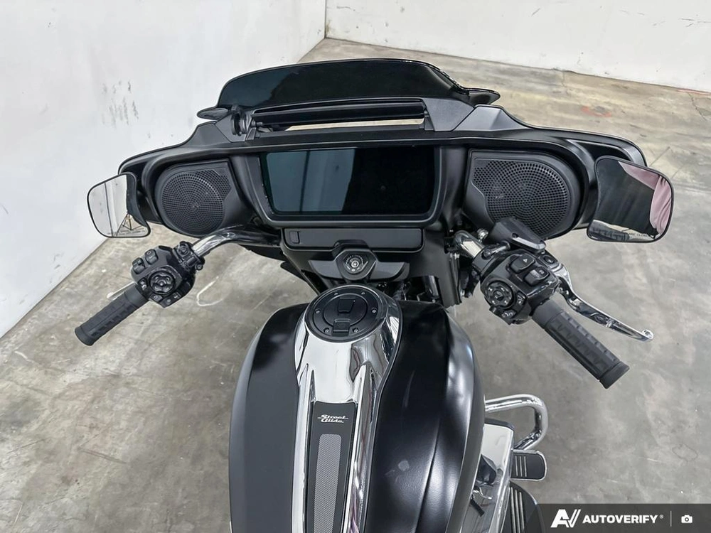 2024 Harley-davidson Street Glide alt