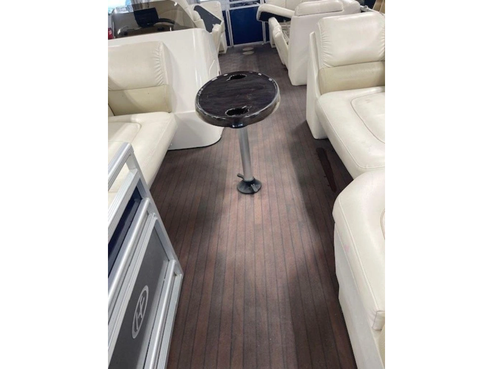 2014 Harris Sunliner 220 alt